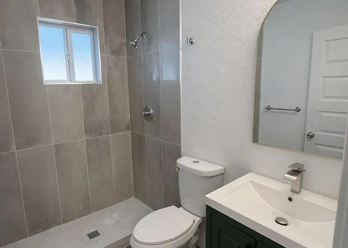 Apartment Newly Remodeled Modern 2br In Heart Of Scottsdale! Scottsdale